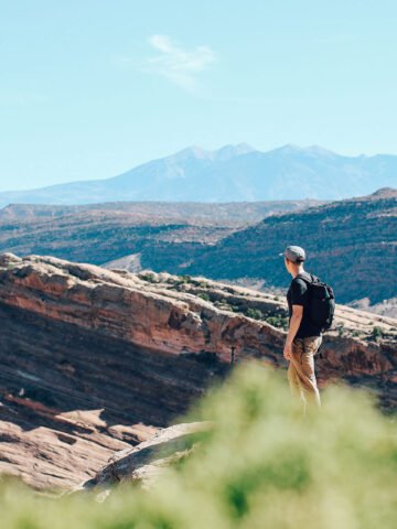 Hiking a desert park? Here’s how to help preserve the landscape